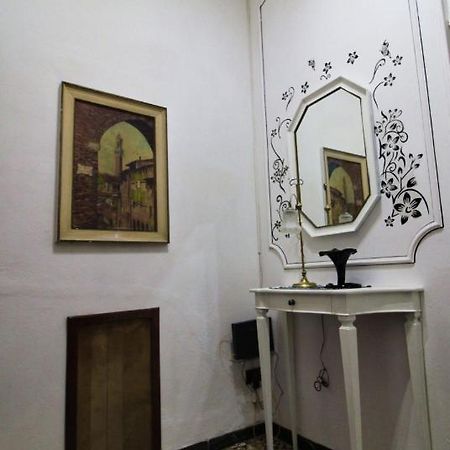 The House To The Walls Σιένα Εξωτερικό φωτογραφία
