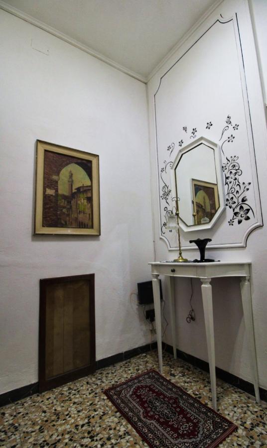 The House To The Walls Σιένα Εξωτερικό φωτογραφία